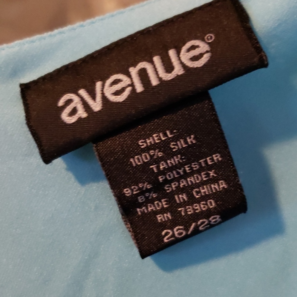 Shirt - Picture 3 of 3